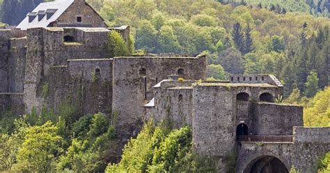 bouillon wandelen|Te voet rond het Kasteel van Bouillon